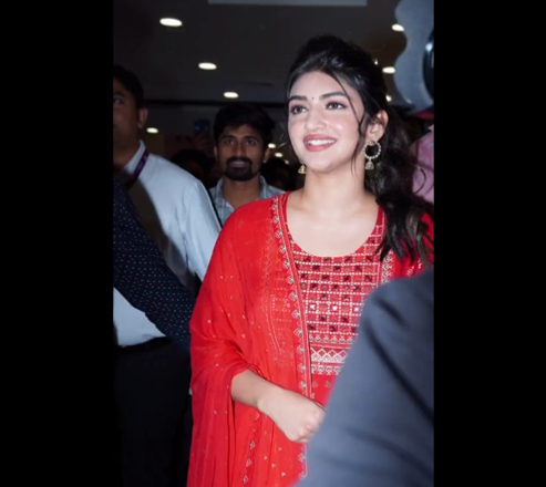 Sree Leela enjoys Bhagavanth Kesari screening